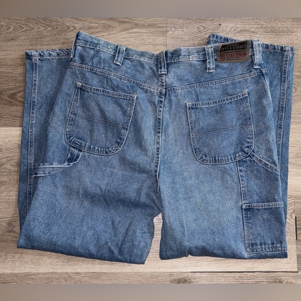 Steve & Barry's Men's Light Blue Relaxed Jeans - Picture 2 of 3